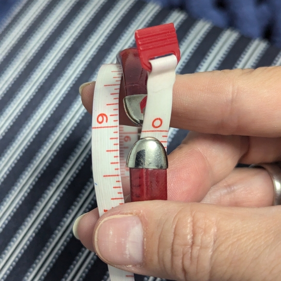 Red Hinged Avon Watch - Picture 3 of 4